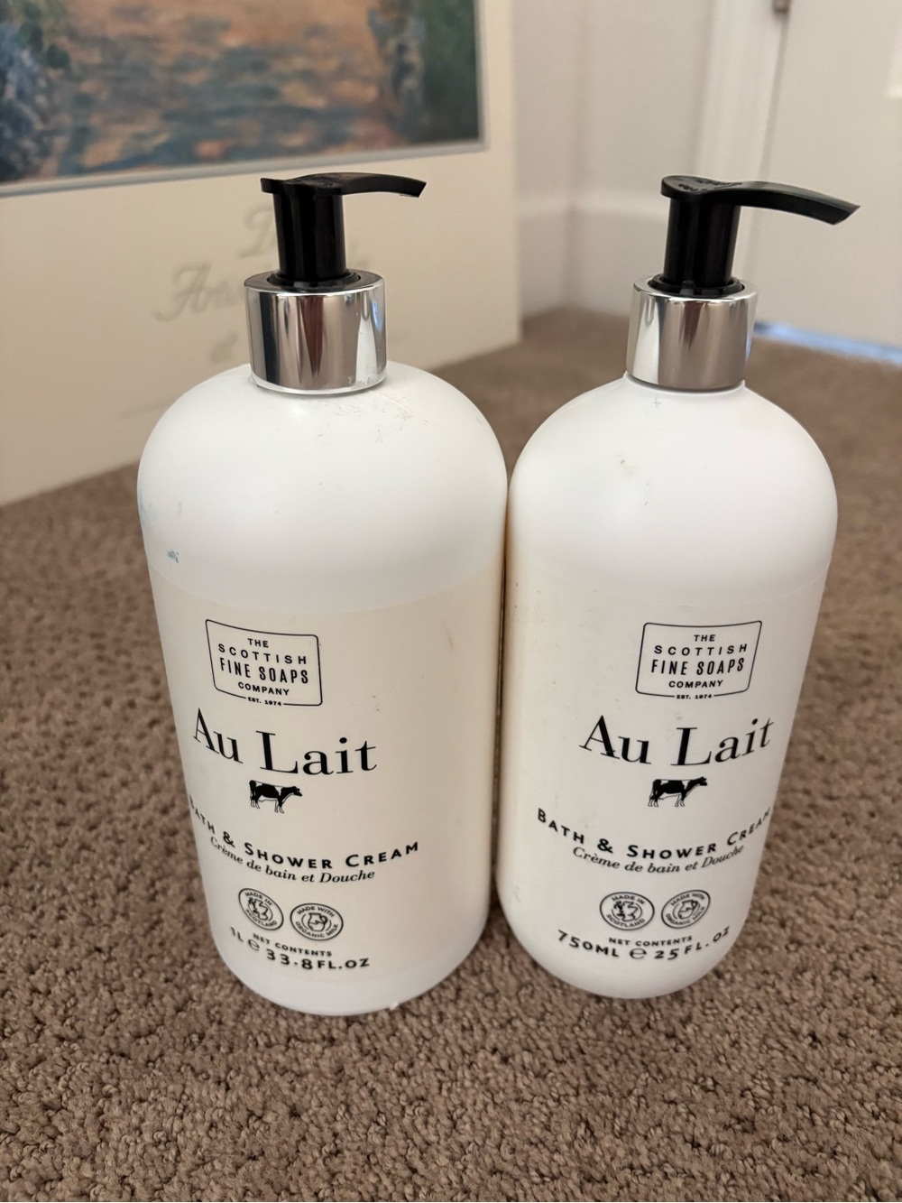 Au Lait Bath & Shower Cream — White Pump Bottle